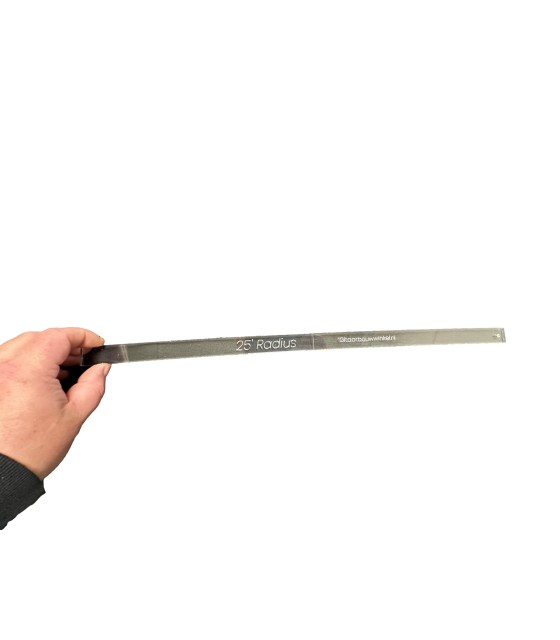 Gabarit de rayon de 30' pour mesurer le rayon du dessus.